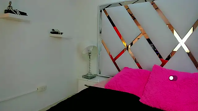 samy  milf online show from 01/17/26, 07:28