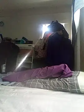 DevinToore online show from 04/19/26, 06:10