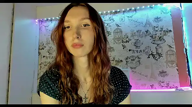 LisaIcon online show from 01/20/25, 01:00