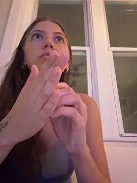 emilycoco online show from 06/14/26, 05:53