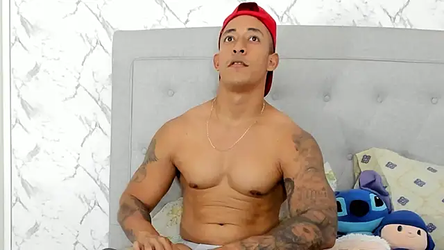 luigiferrara online show from 02/23/25, 01:02