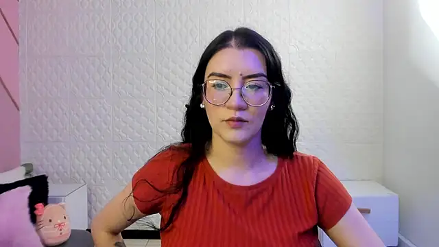 Violetaa diazz online show from 06/16/26, 09:06
