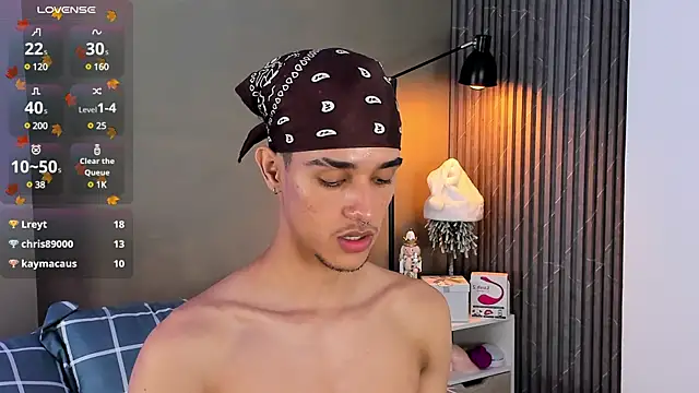 Snapshot of Busterspinter chatting on 12/31/24, 08:26 Busterspinter online show from 12/31/24, 08:26