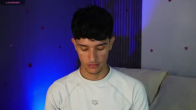 Snapshot of Busterspinter chatting on 02/26/25, 08:04 Busterspinter online show from 02/26/25, 08:04