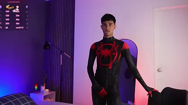 Snapshot of Busterspinter chatting on 03/17/25, 07:24 Busterspinter online show from 03/17/25, 07:24