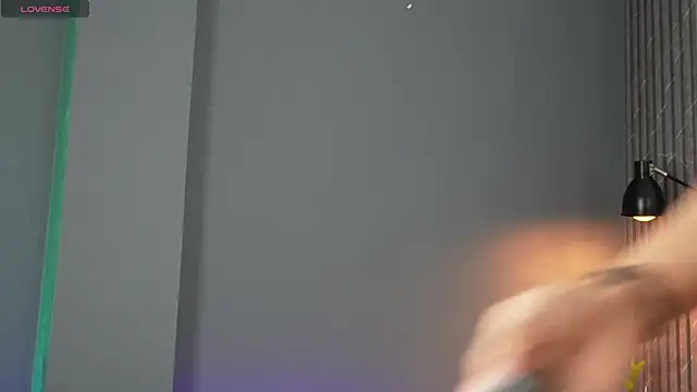 Snapshot of Busterspinter chatting on 03/20/25, 07:47 Busterspinter online show from 03/20/25, 07:47