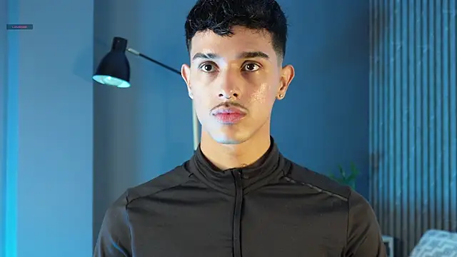 Snapshot of Busterspinter chatting on 09/17/25, 04:30 Busterspinter online show from 09/17/25, 04:30