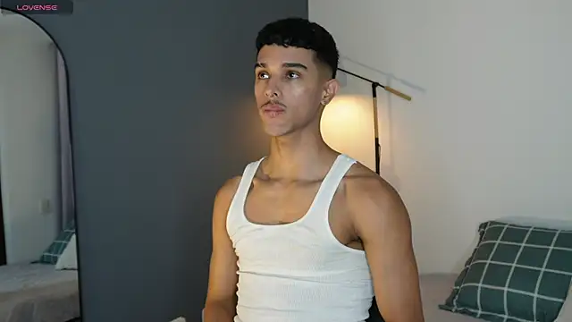 Snapshot of Busterspinter chatting on 11/01/25, 05:59 Busterspinter online show from 11/01/25, 05:59