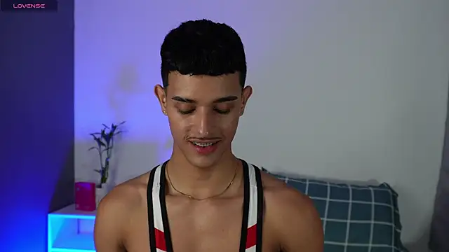 Snapshot of Busterspinter chatting on 11/27/25, 05:59 Busterspinter online show from 11/27/25, 05:59