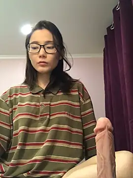 Snapshot of Milka23 chatting on 01/16/25, 01:47 Milka23 online show from 01/16/25, 01:47