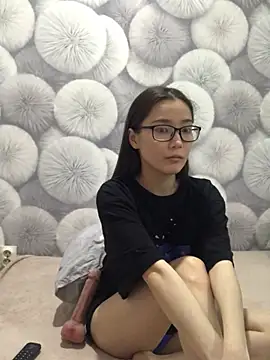 Milka23 online show from 03/02/25, 02:00