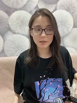 Snapshot of Milka23 chatting on 03/16/25, 08:54 Milka23 online show from 03/16/25, 08:54