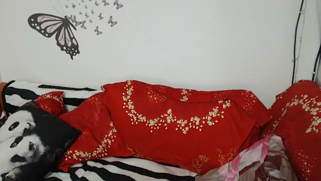 LadyHellene online show from 02/02/25, 05:15