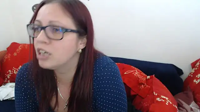 LadyHellene online show from 03/12/25, 02:45