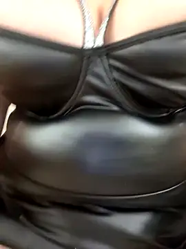 Mature hot mom online show from 10/21/25, 10:21