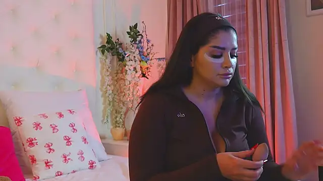 Amberseyes online show from 03/25/26, 05:24