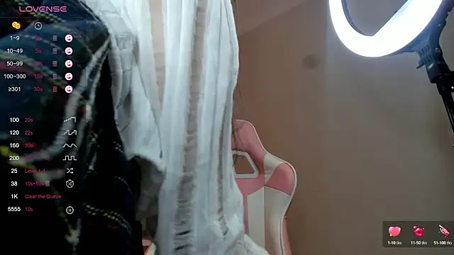 Snapshot of sailorrmoon chatting on 12/09/24, 04:34 sailorrmoon online show from 12/09/24, 04:34