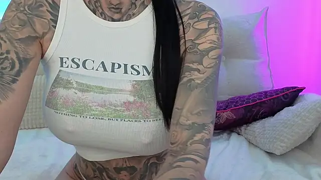 MeganWitch online show from 01/19/26, 02:10