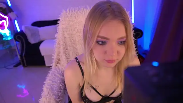 EmilySunshineS online show from 01/05/25, 10:19