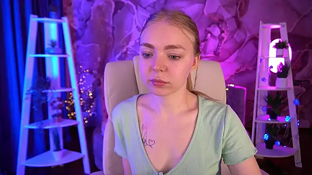 EmilySunshineS online show from 02/07/26, 01:59