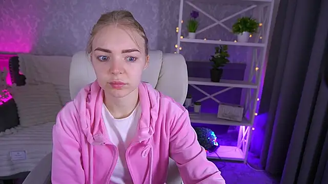 EmilySunshineS online show from 03/06/26, 06:43