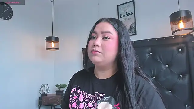 victoriajk online show from 04/25/26, 01:52