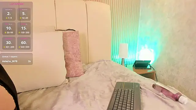 marie miller  online show from 05/14/26, 01:12