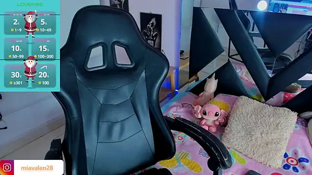 miavalentinaaa online show from 01/16/25, 11:59