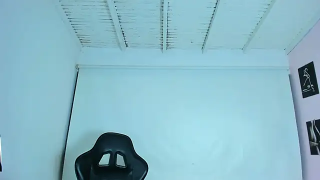 miavalentinaaa online show from 03/22/25, 04:35