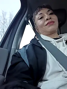 Snapshot of KarolinaReaper chatting on 01/18/25, 01:29 KarolinaReaper online show from 01/18/25, 01:29