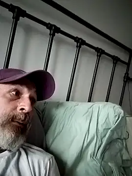 TheyCallMeSir6669 online show from 01/05/25, 11:22