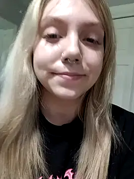 TheyCallMeSir6669 online show from 02/04/25, 08:38