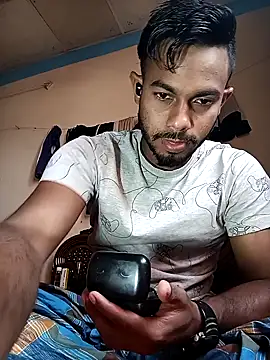 Snapshot of arafat_mia chatting on 02/07/25, 08:44 arafat mia online show from 02/07/25, 08:44