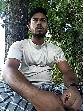 Snapshot of arafat_mia chatting on 10/17/25, 04:04 arafat mia online show from 10/17/25, 04:04