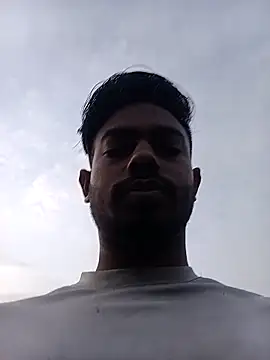 Snapshot of arafat_mia chatting on 10/31/25, 12:11 arafat mia online show from 10/31/25, 12:11