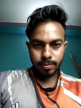 Snapshot of arafat_mia chatting on 11/17/25, 12:11 arafat mia online show from 11/17/25, 12:11