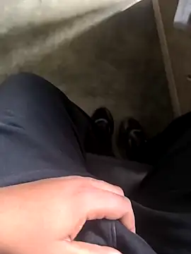 Snapshot of rana9639_1 chatting on 01/15/25, 07:59 rana9639 1 online show from 01/15/25, 07:59