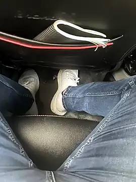 Snapshot of rana9639_1 chatting on 02/03/25, 10:25 rana9639 1 online show from 02/03/25, 10:25