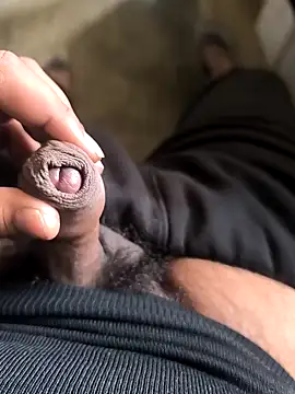 Snapshot of rana9639_1 chatting on 02/10/25, 07:36 rana9639 1 online show from 02/10/25, 07:36