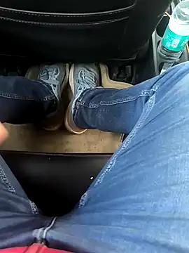 Snapshot of rana9639_1 chatting on 03/06/25, 12:30 rana9639 1 online show from 03/06/25, 12:30