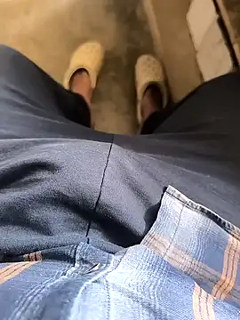 rana9639 1 online show from 03/10/25, 08:26