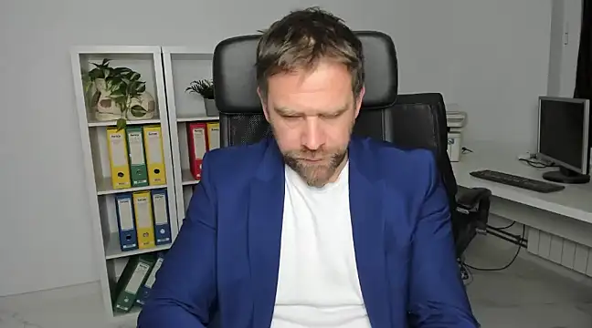 John-E-Dough online show from 12/13/24, 05:16