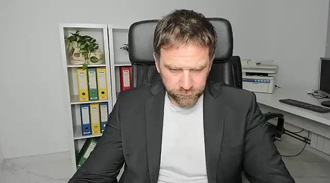 John-E-Dough online show from 12/19/24, 04:13