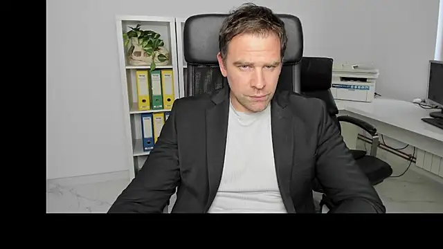 John-E-Dough online show from 12/21/24, 01:42