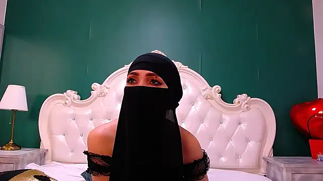 Snapshot of Hajar_Kar chatting on 01/29/25, 10:48 Hajar Kar online show from 01/29/25, 10:48