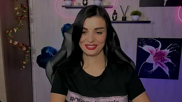 KayWuds online show from 01/25/25, 05:08