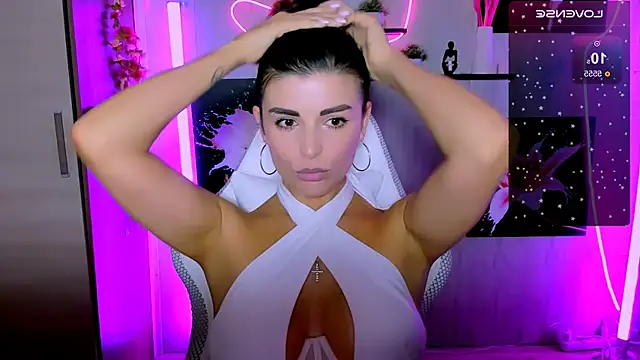 KayWuds online show from 12/03/25, 05:04