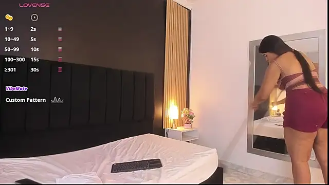 sweetsofia18 online show from 11/21/25, 10:52