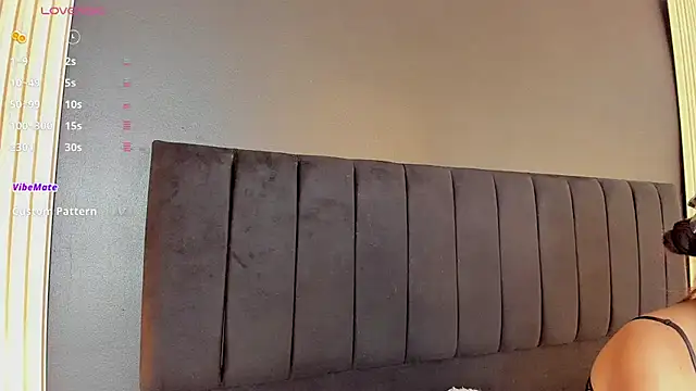 sweetsofia18 online show from 05/27/26, 11:13
