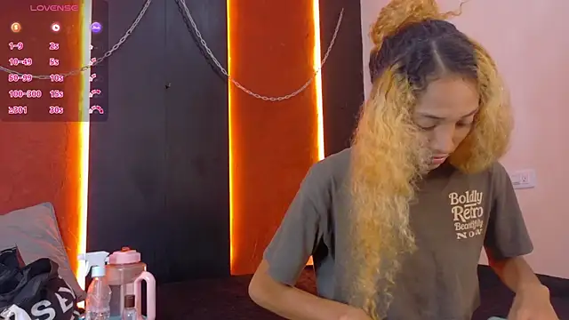 Charlotte Love10 online show from 02/06/26, 09:51